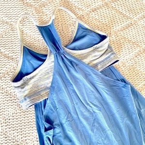 Lululemon tank size 4